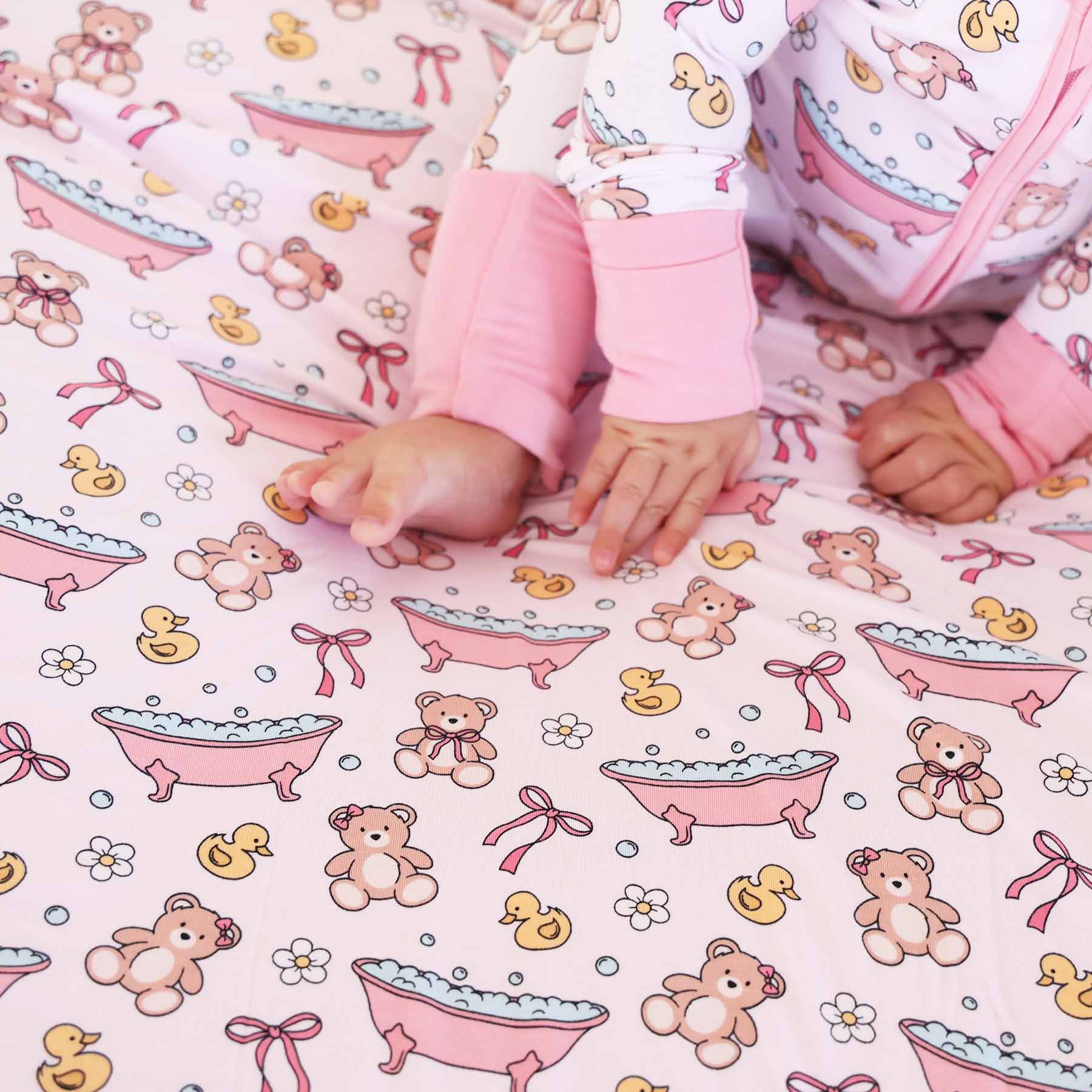 Bathtime Besties Double Sided Bamboo Blanket | Pink - Image 3