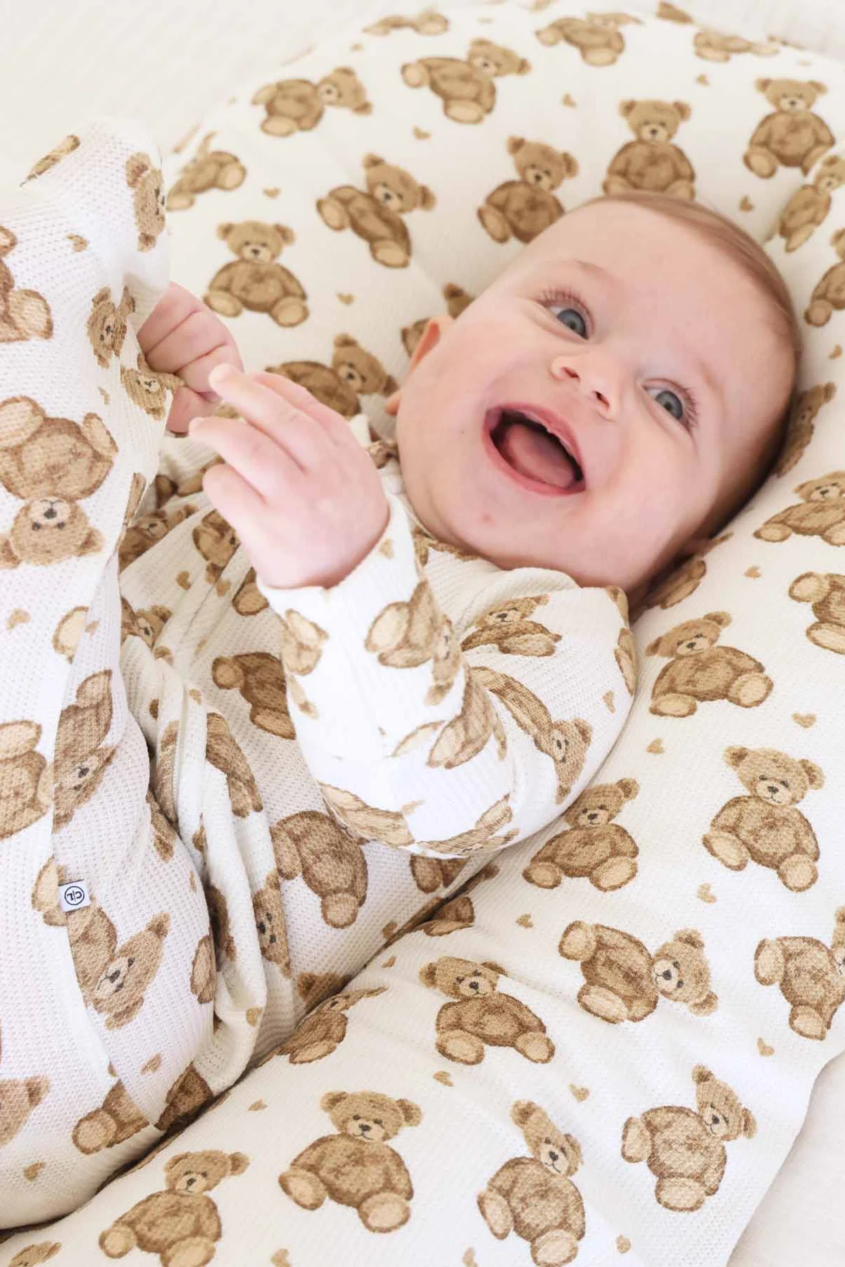Beary Sweet Bamboo Waffle Zipper Footie - Image 9
