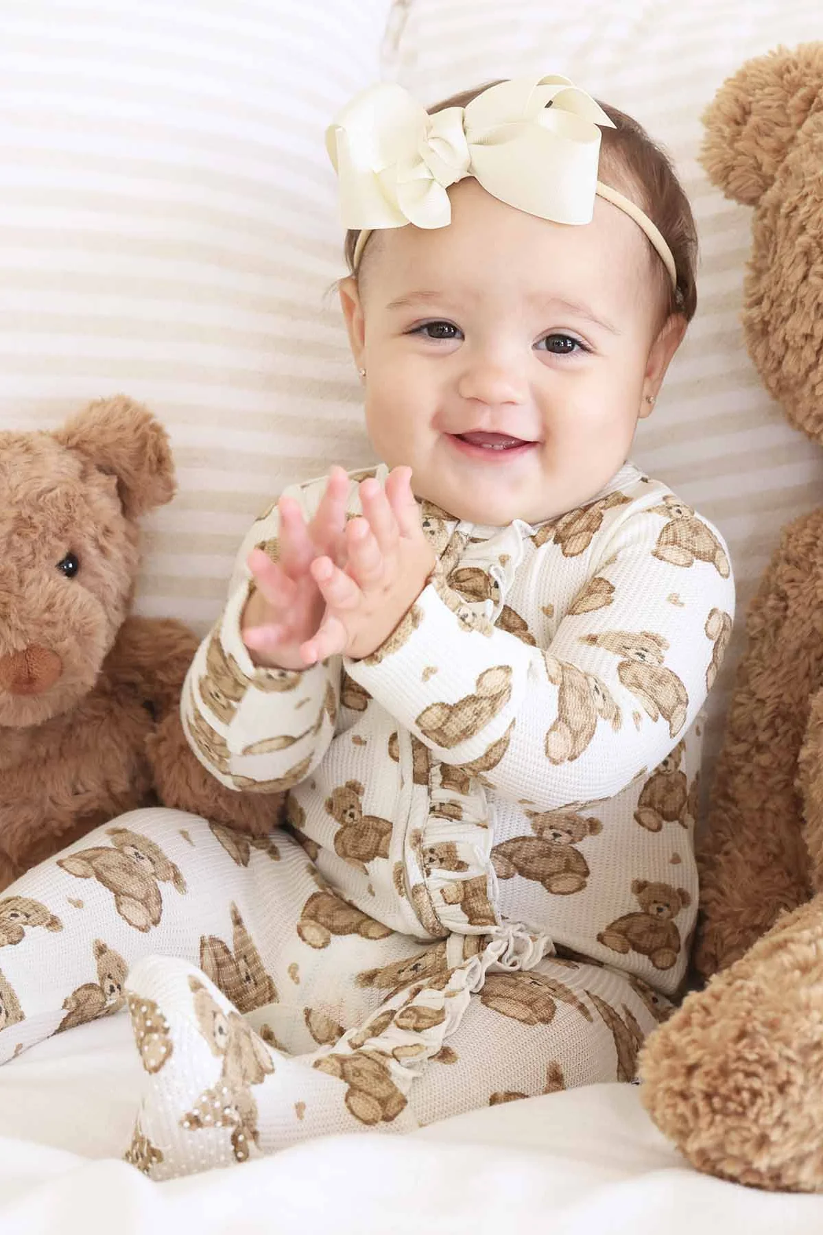 Beary Sweet Bamboo Waffle Zipper Ruffle Footie - Image 7
