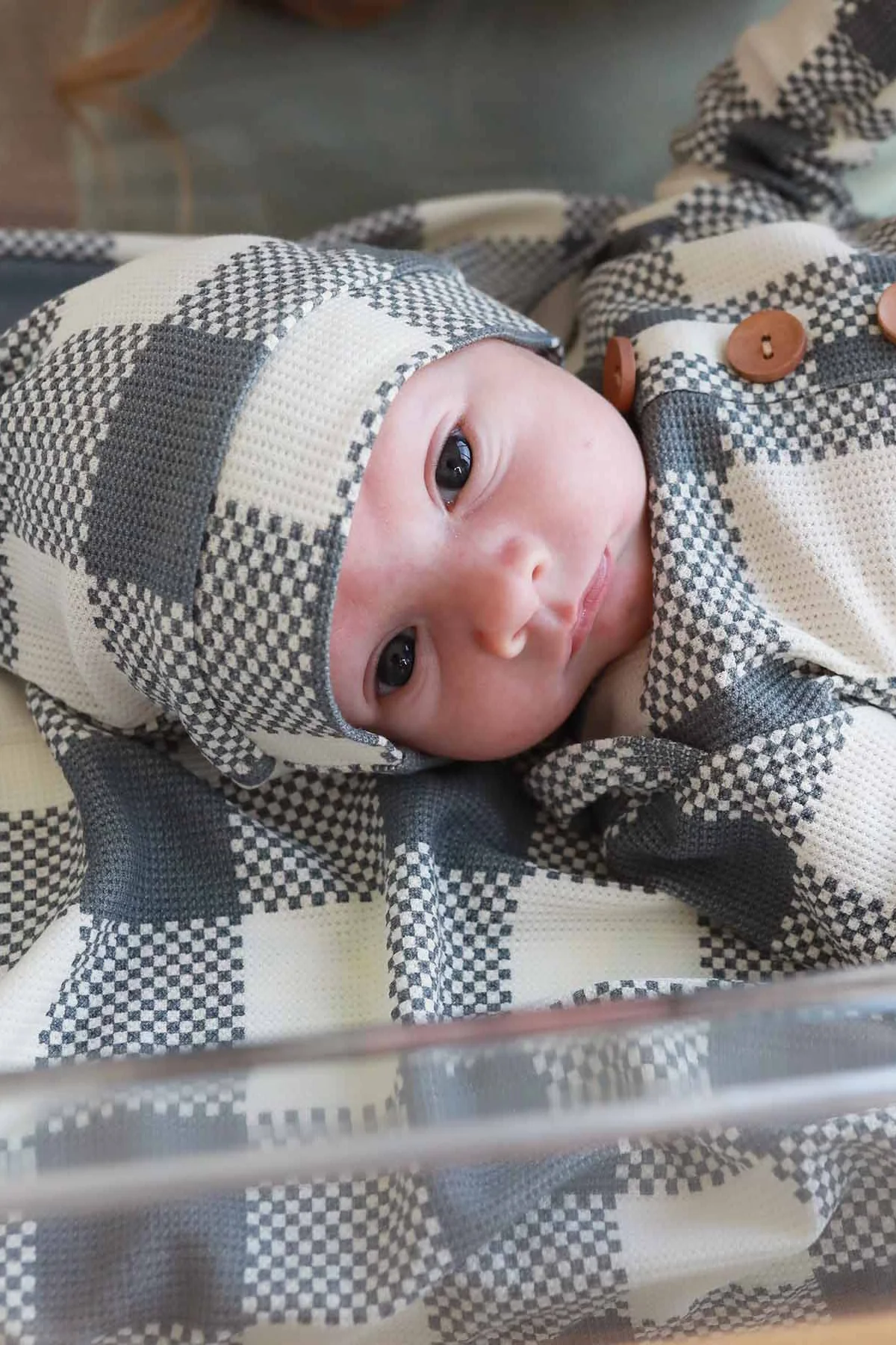 Big Check Bamboo Waffle Newborn Baby Knot Gown & Hat Set | Denim - Image 5