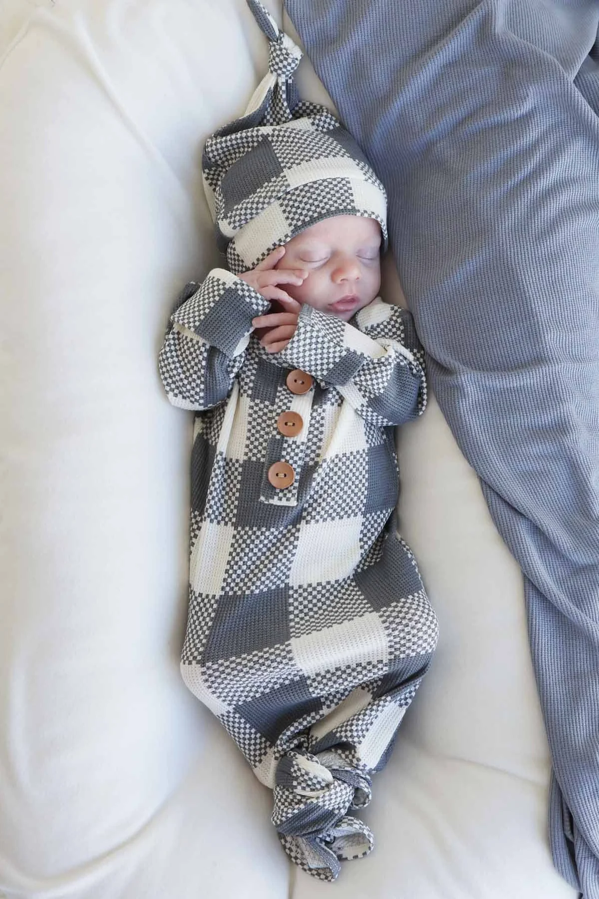 Big Check Bamboo Waffle Newborn Baby Knot Gown & Hat Set | Denim - Image 6