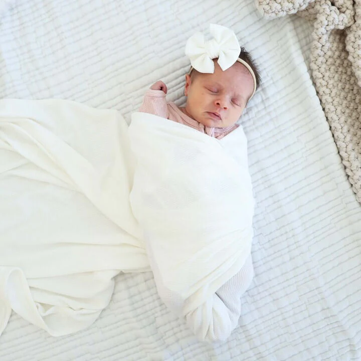Cloud White Bamboo Waffle Bow Headband - Image 2