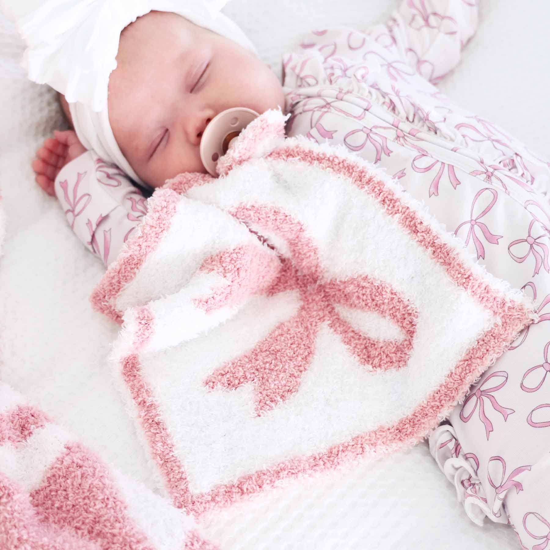 CuddleLane™ Luxe Lovey | Bows - Image 3