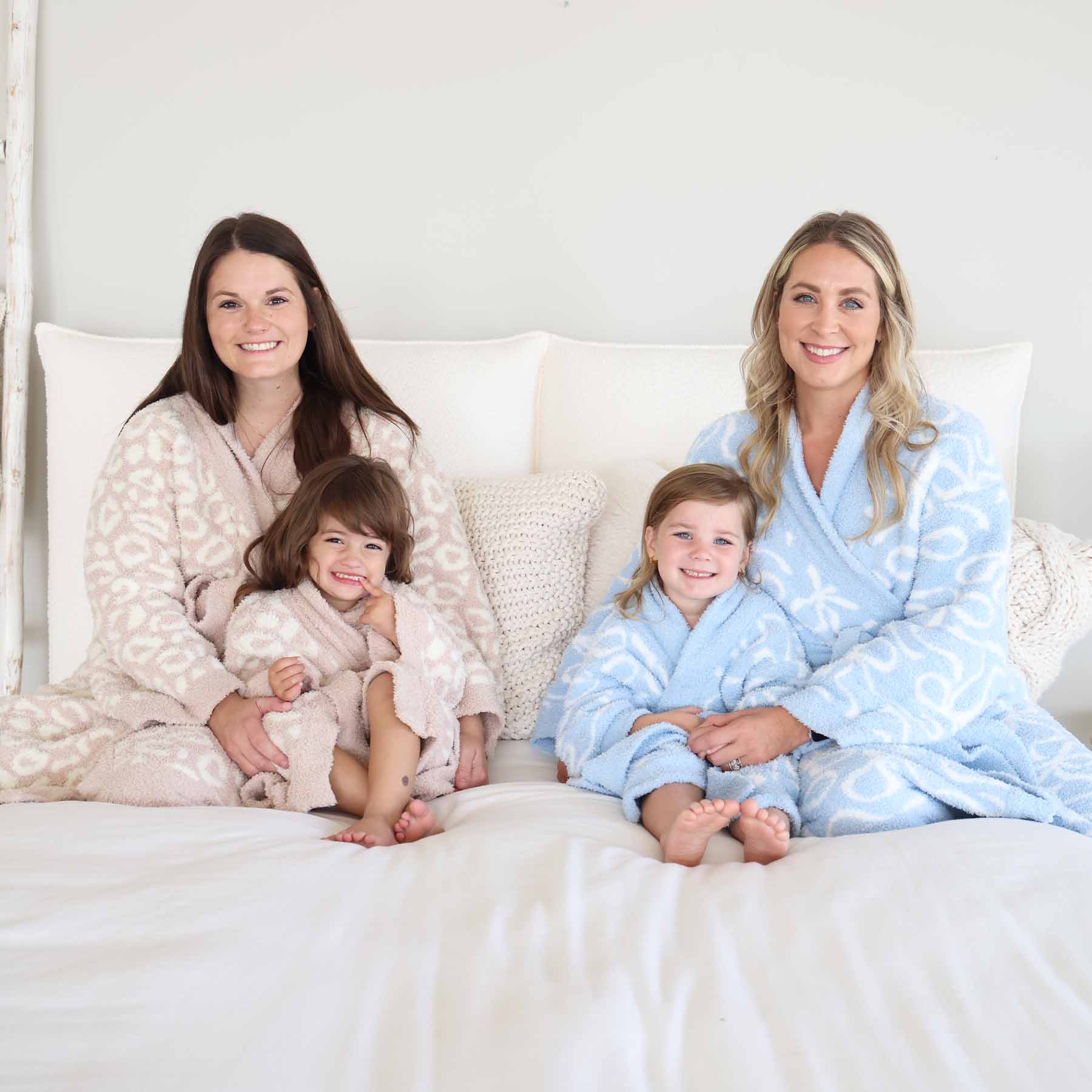 CuddleLane™ Adult Robes - Image 8