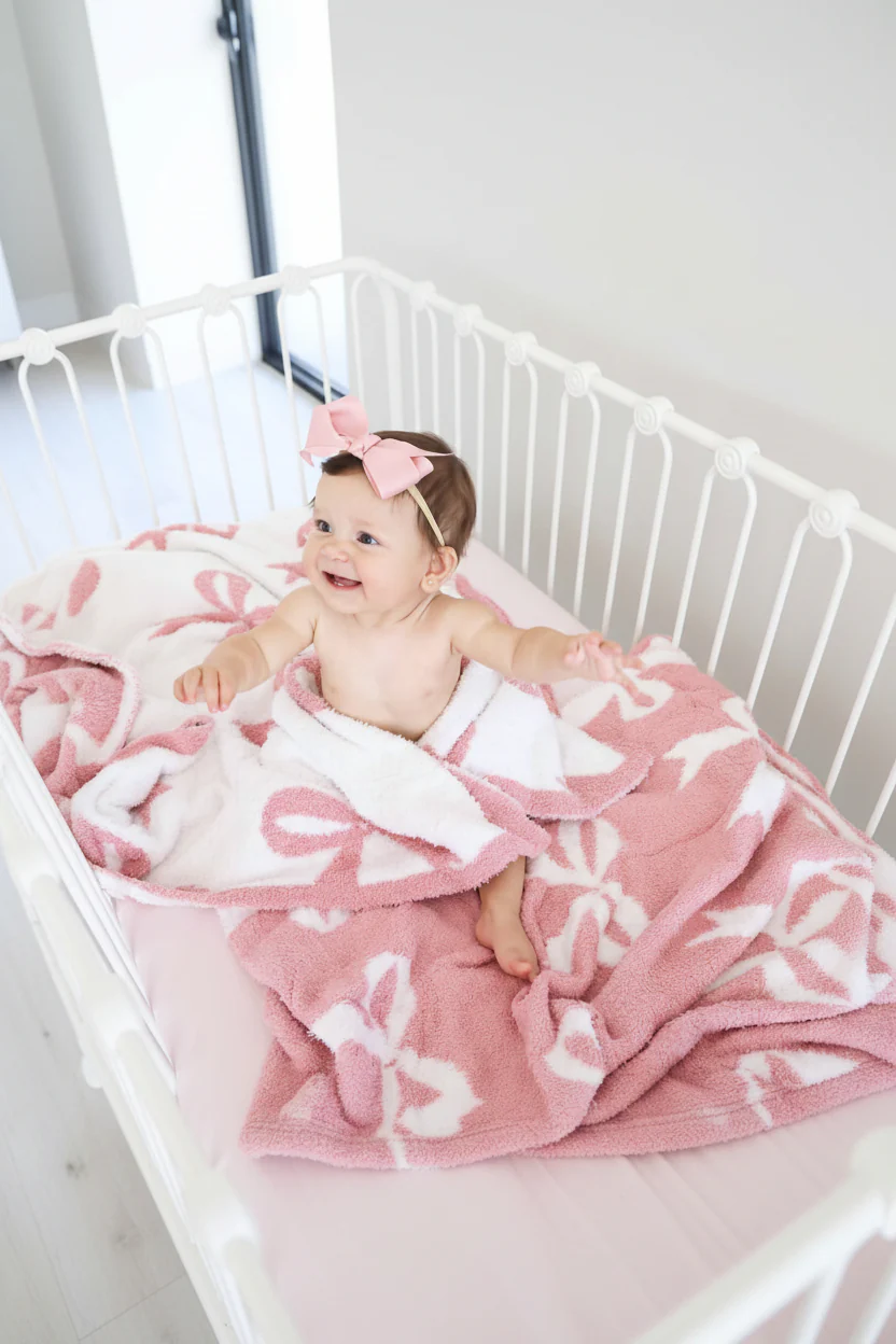 CuddleLane™ Luxe Blankets | Bows - Image 4