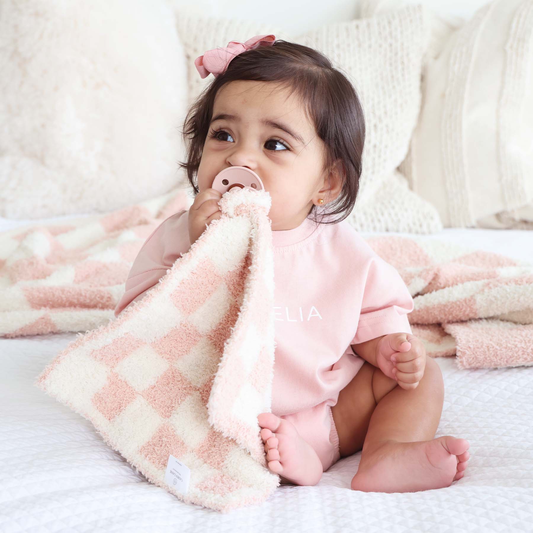 CuddleLane™ Luxe Blankets | Rose Check - Image 5