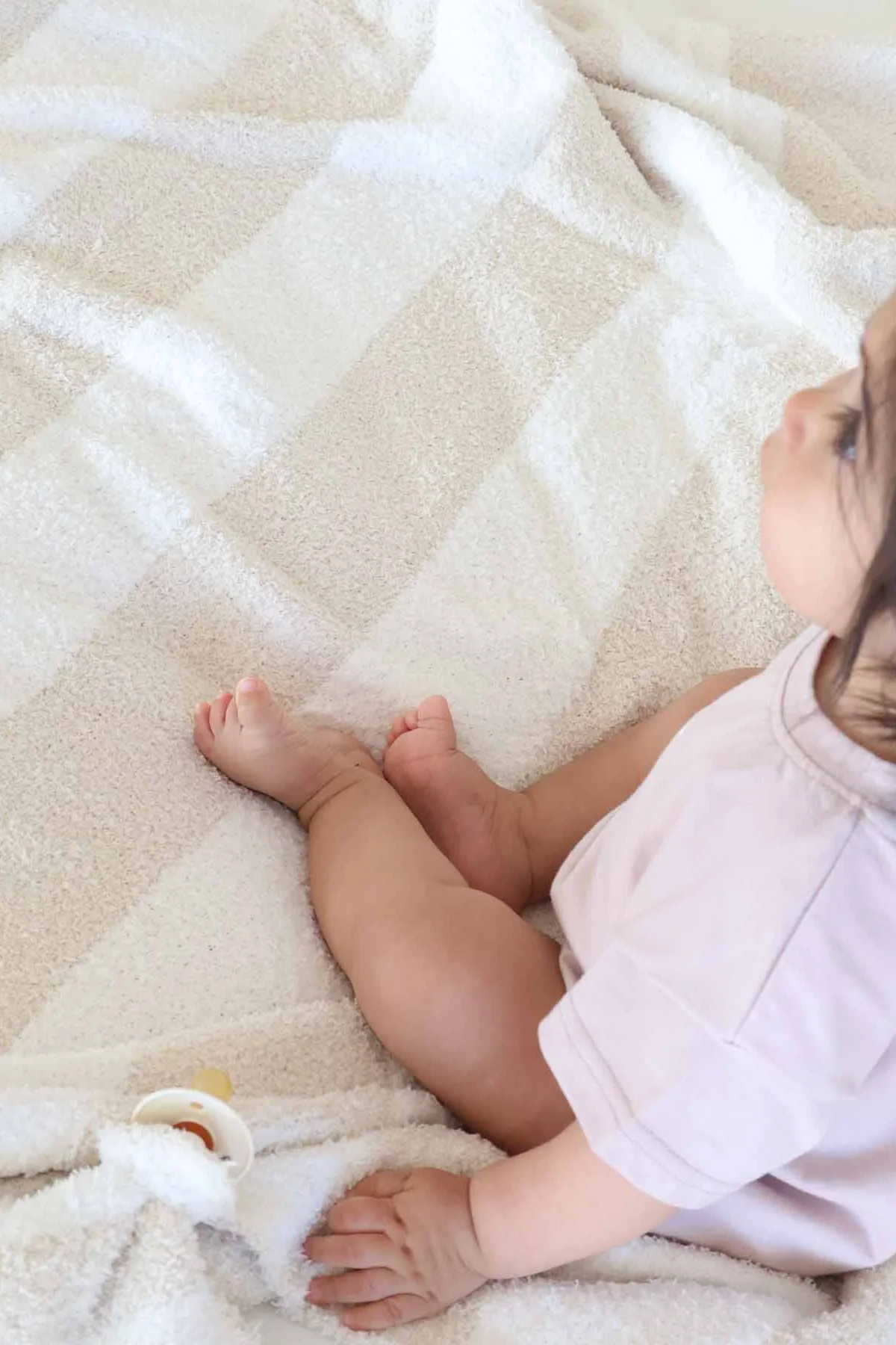 CuddleLane™ Luxe Blankets | Stripe - Image 12