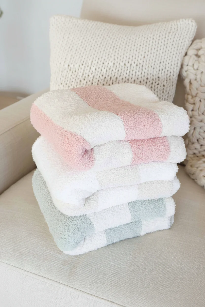 CuddleLane™ Luxe Blankets | Stripe - Image 15