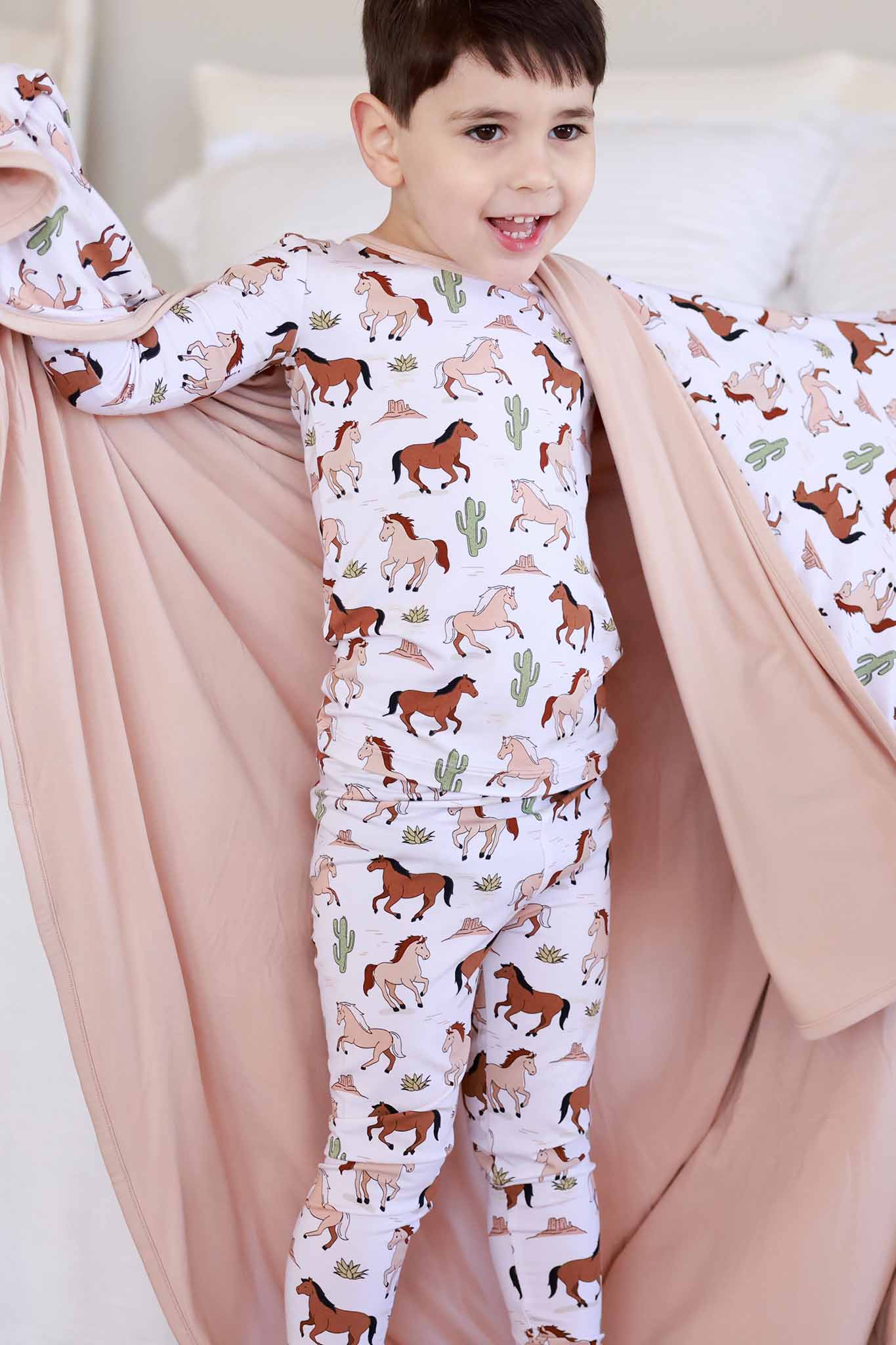 Double Sided Bamboo Blanket | Pony Club Neutral - Image 5