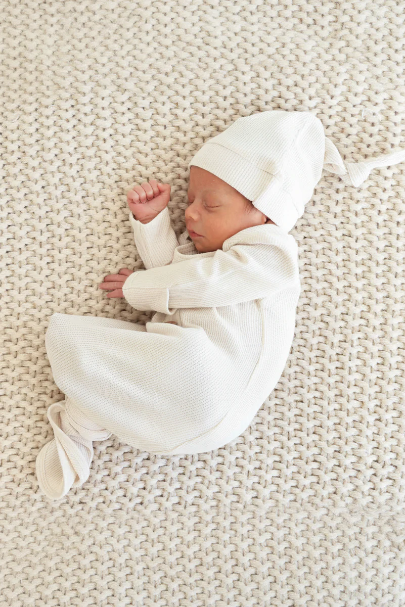 Eggshell Bamboo Waffle Newborn Baby Knot Gown & Hat Set