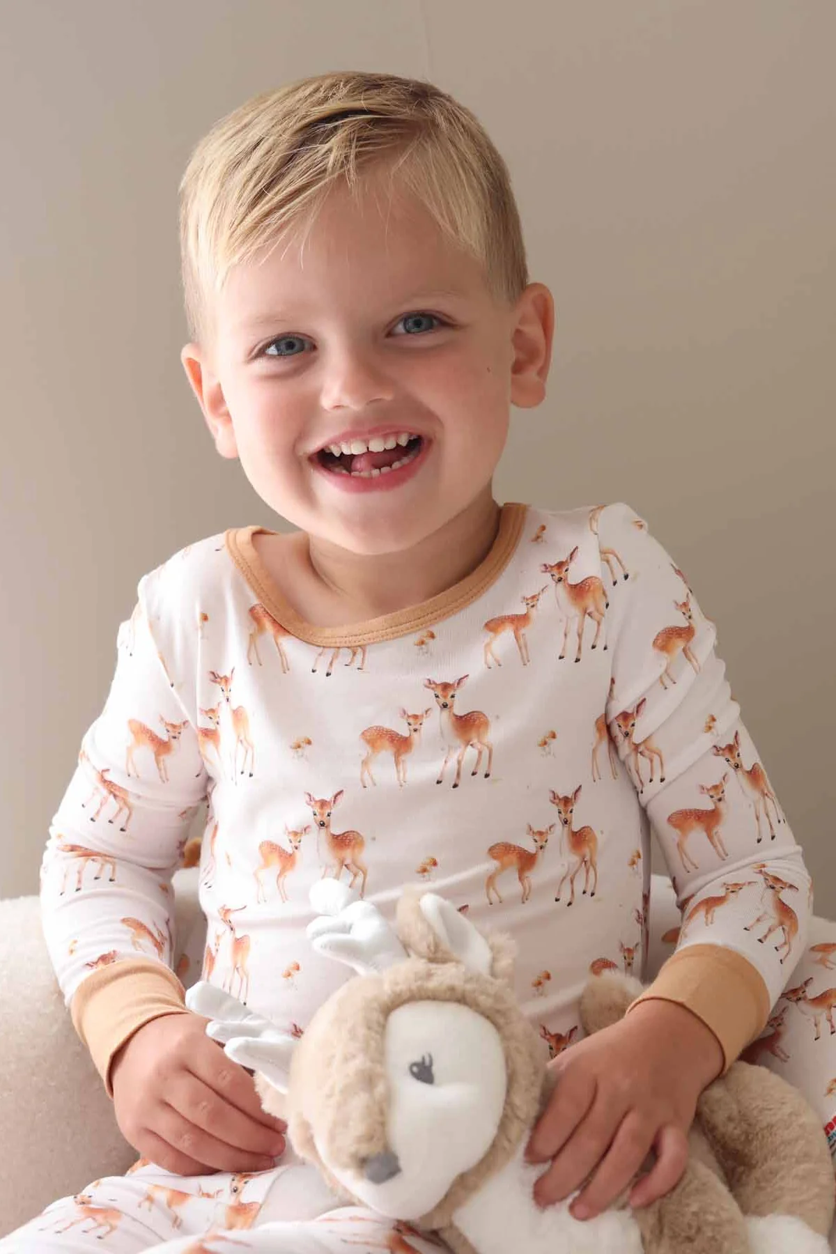 Friendly Fawns Two Piece Pajama Set - Image 15