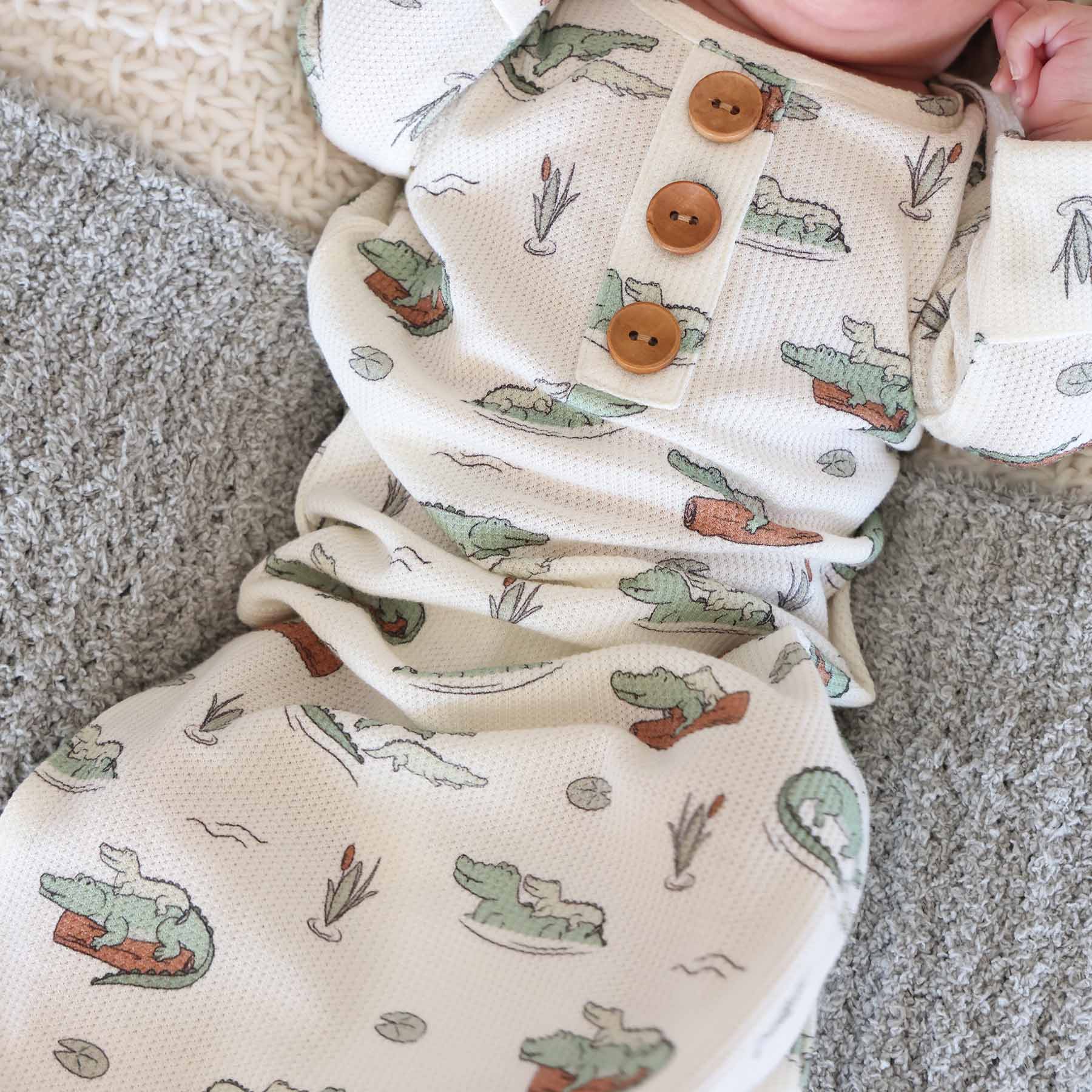 Later Gator Bamboo Waffle Newborn Baby Knot Gown & Hat Set - Image 3