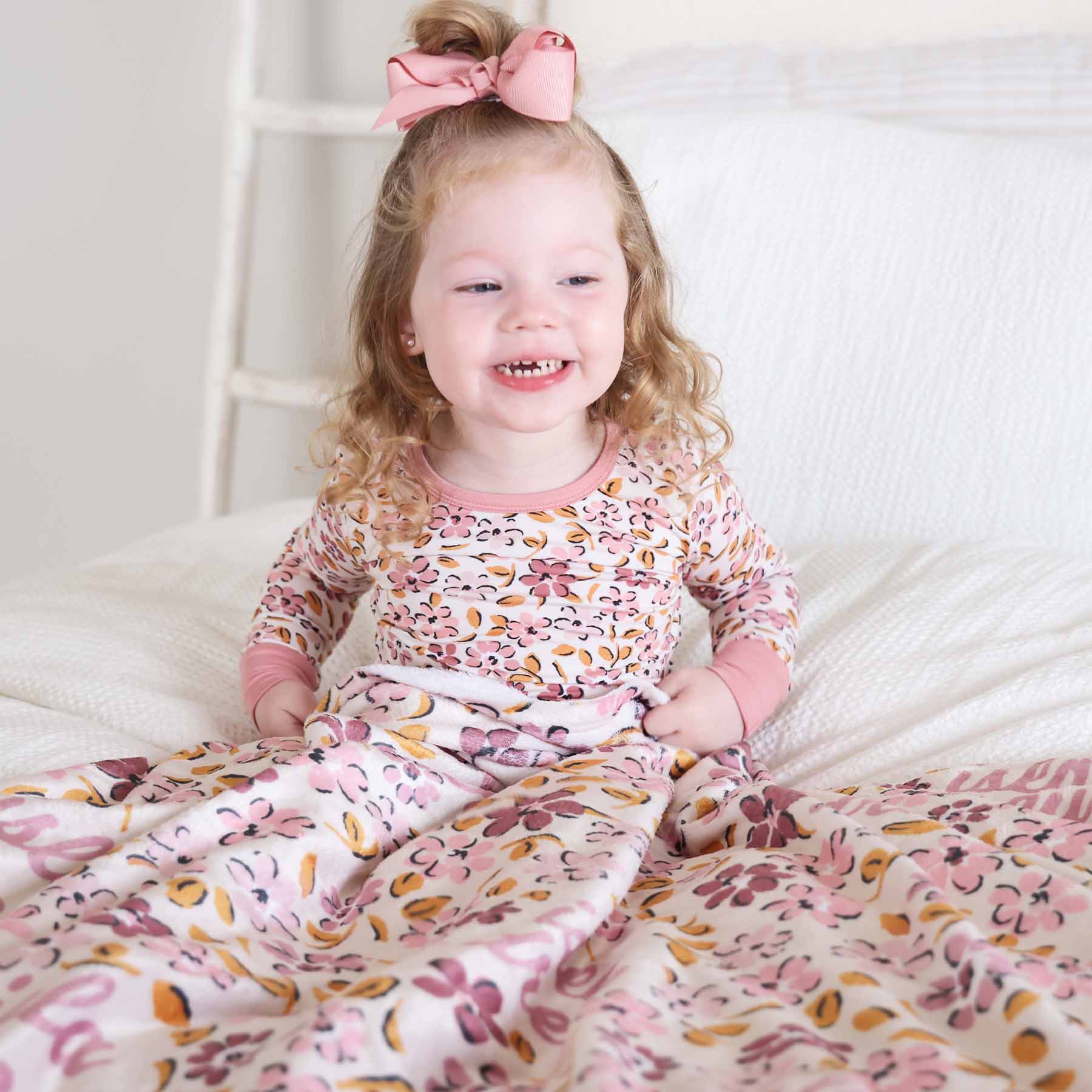 Mauvelous Meadow Personalized Kids Blanket - Image 8
