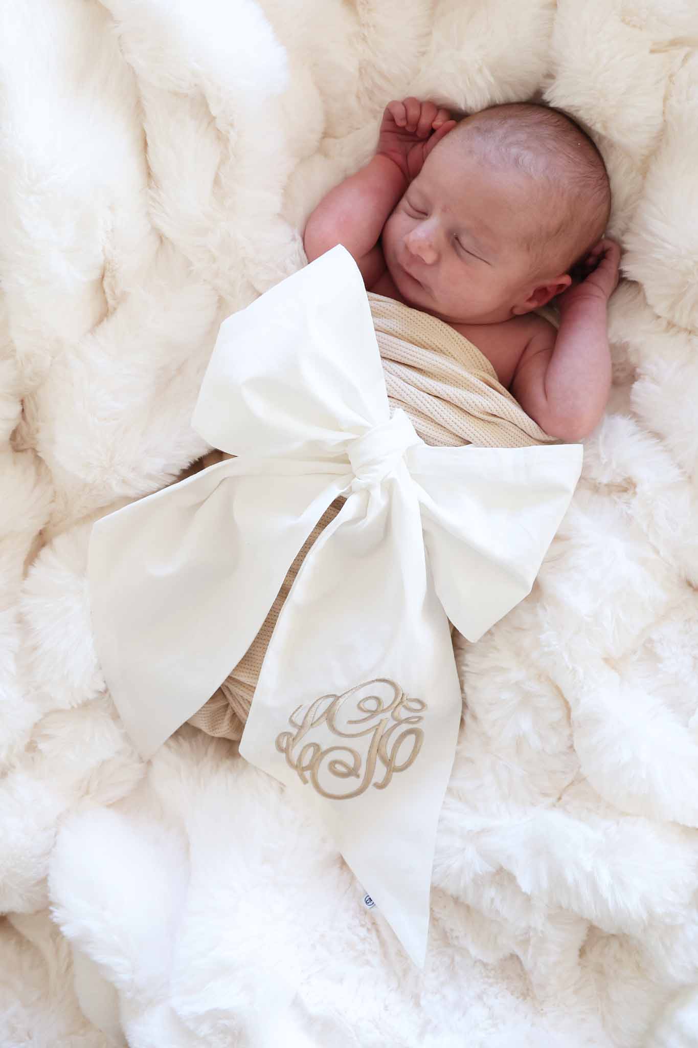 Personalized Newborn Bow Sash | Ivory - Image 5