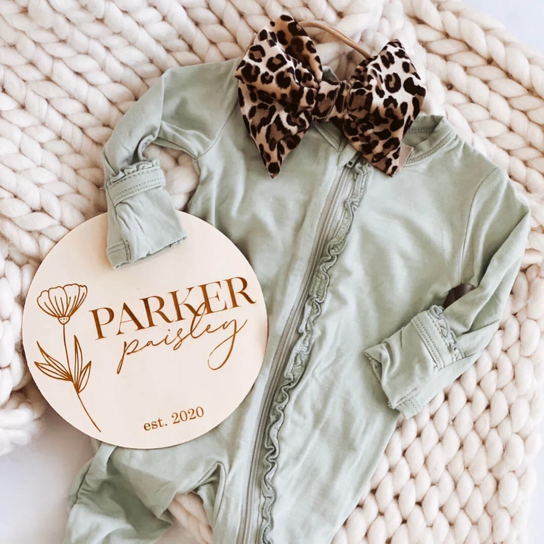 Personalized Single Flower Wood Announcement