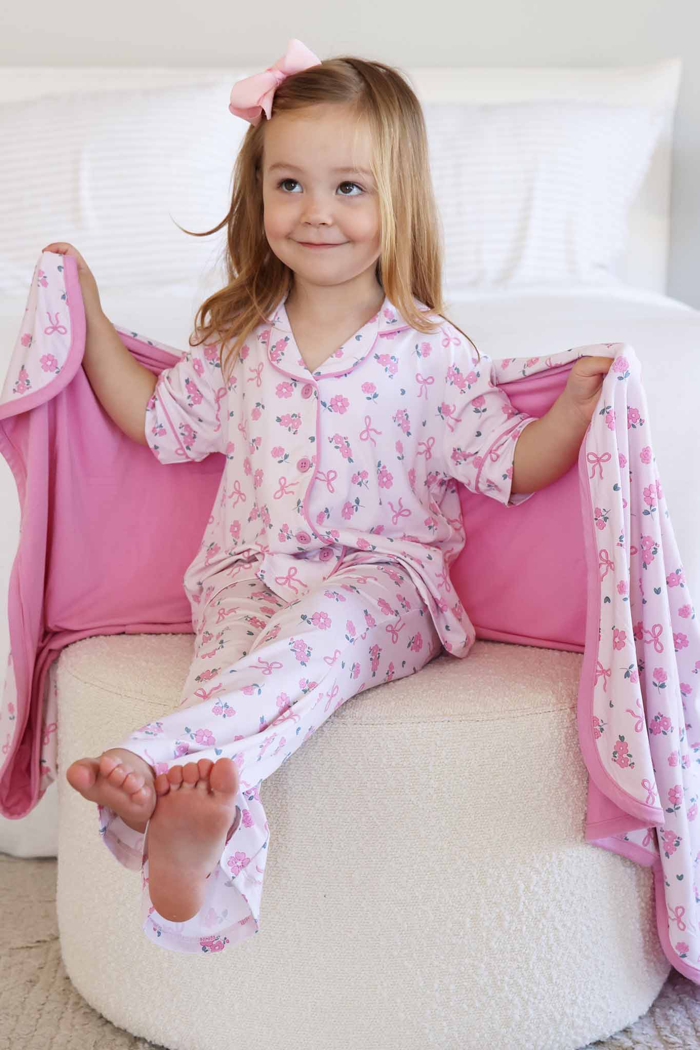 Ribbon & Roses Double Sided Bamboo Blanket | Pink - Image 3