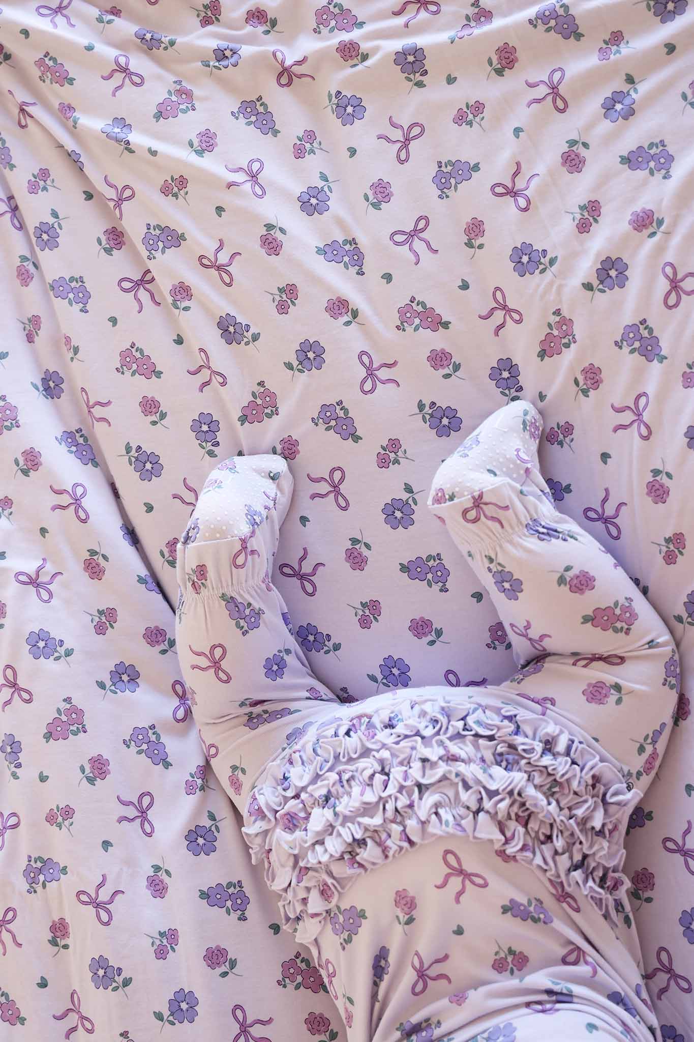 Ribbon & Roses Double Sided Bamboo Blanket | Purple - Image 3