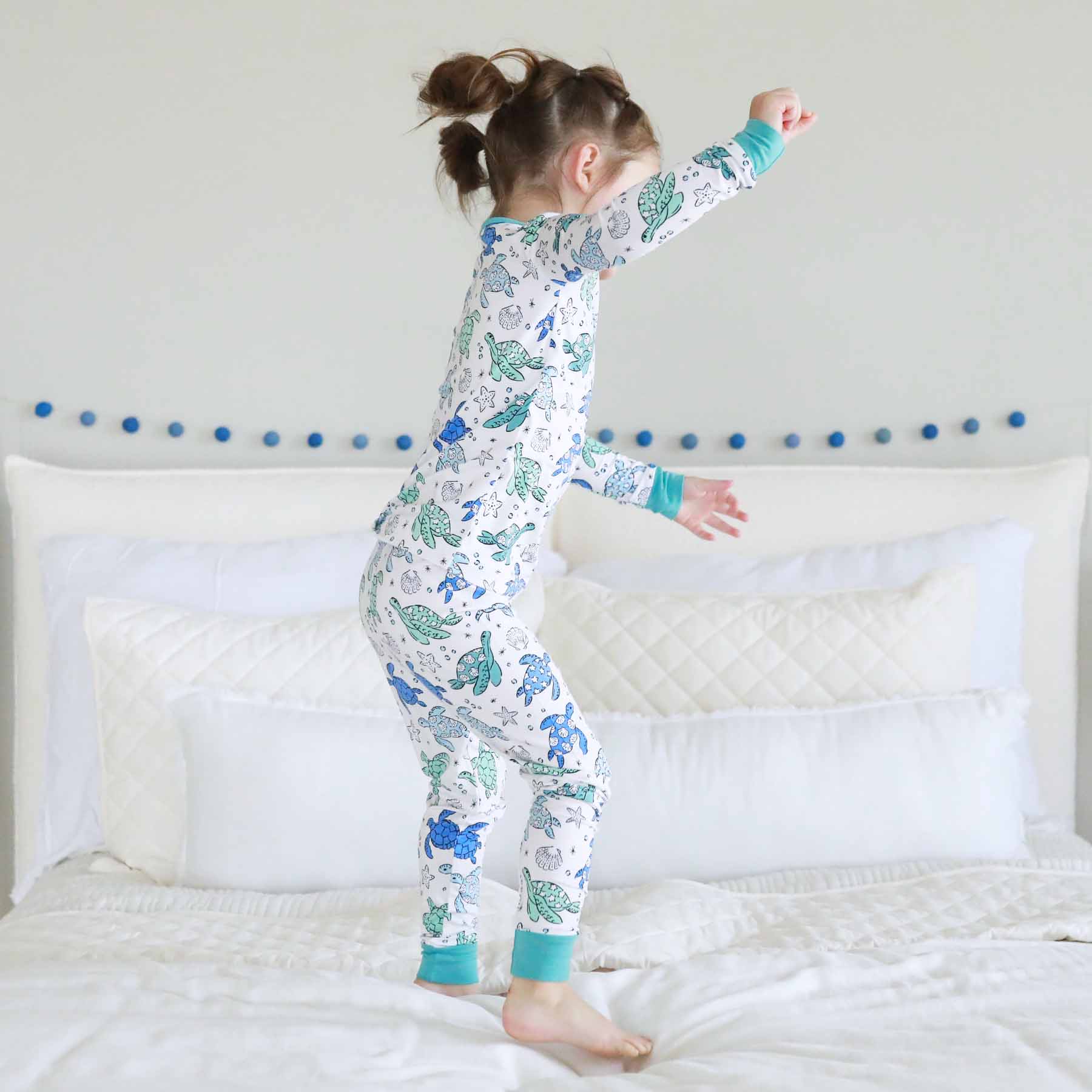 Sea Turtle Splash Two Piece Pajama Set - Image 12