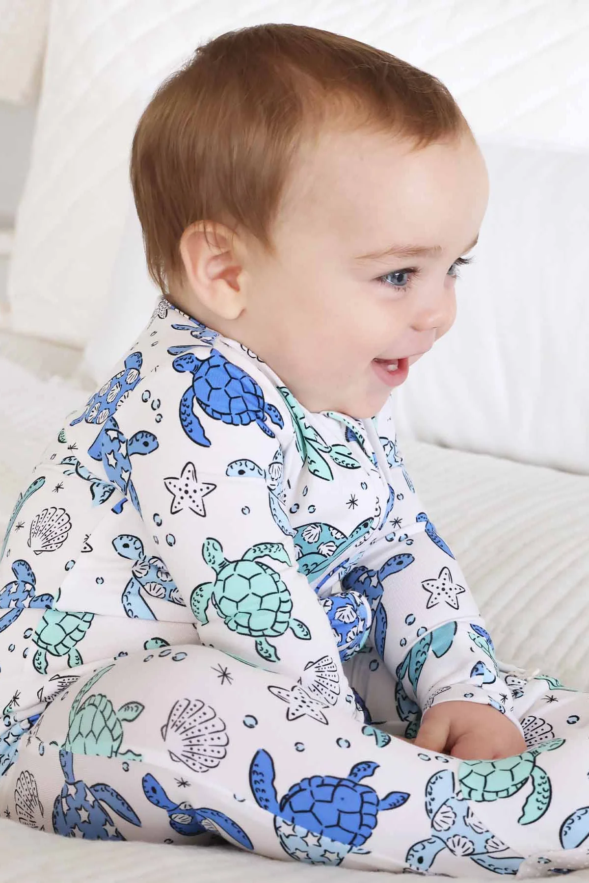 Sea Turtle Splash Zipper Footie - Image 12