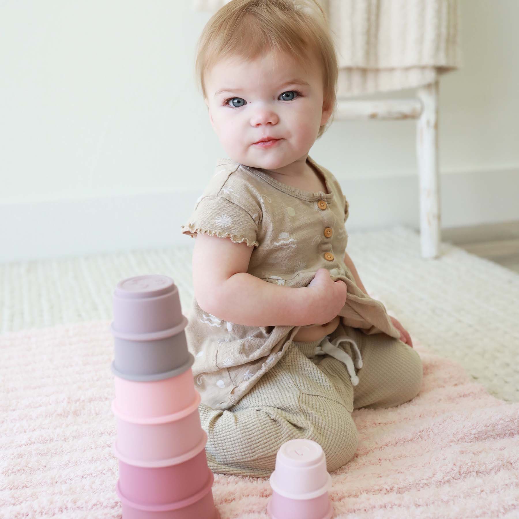 Silicone Stacking Cups - Image 6