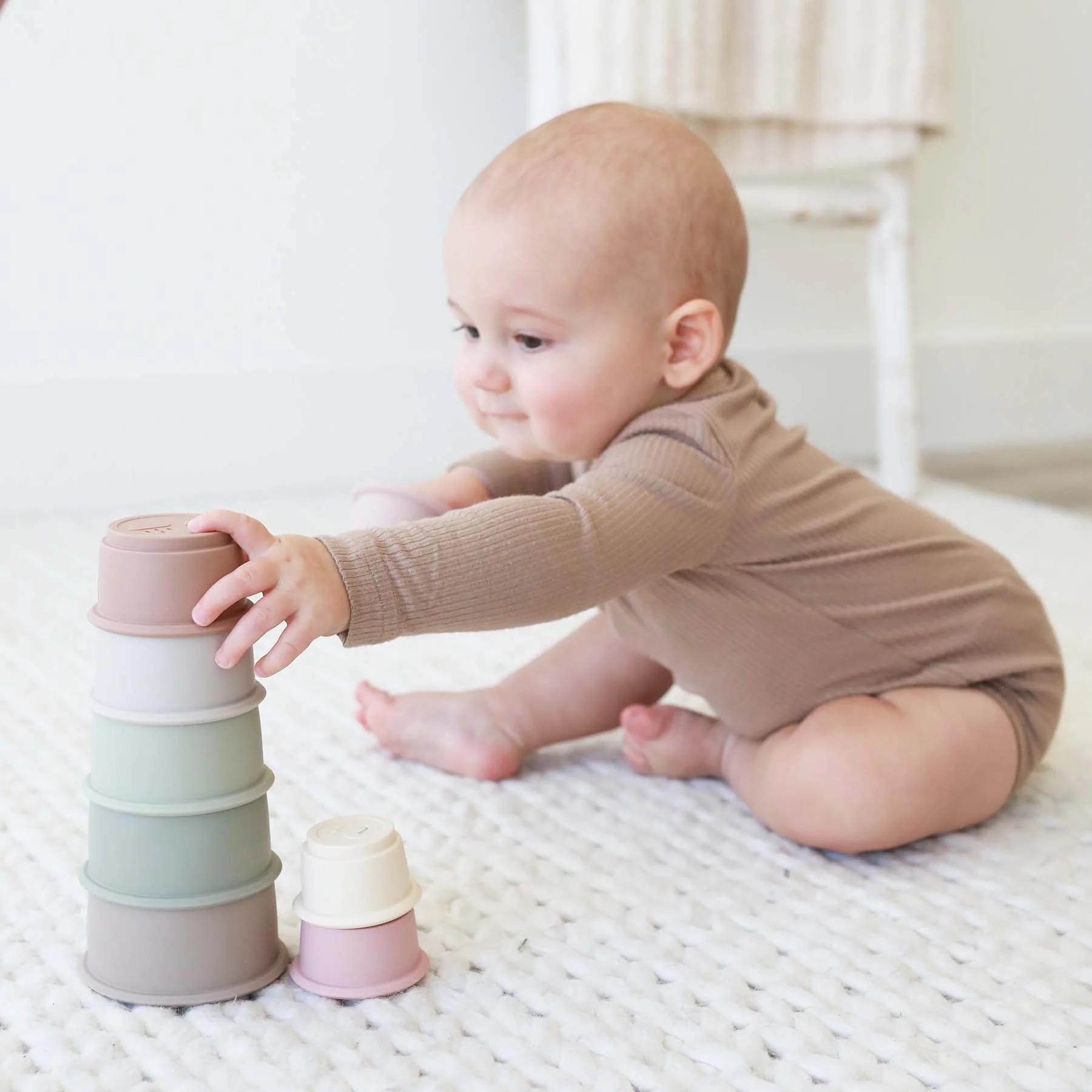 Silicone Stacking Cups - Image 9