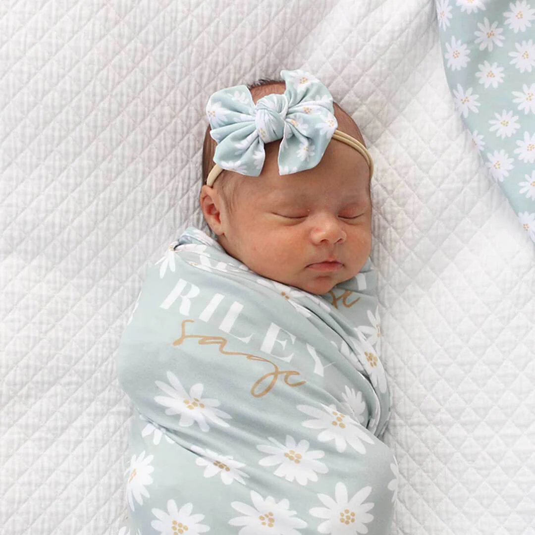 Soft Green Daisy Personalized Swaddle Blanket - Image 4