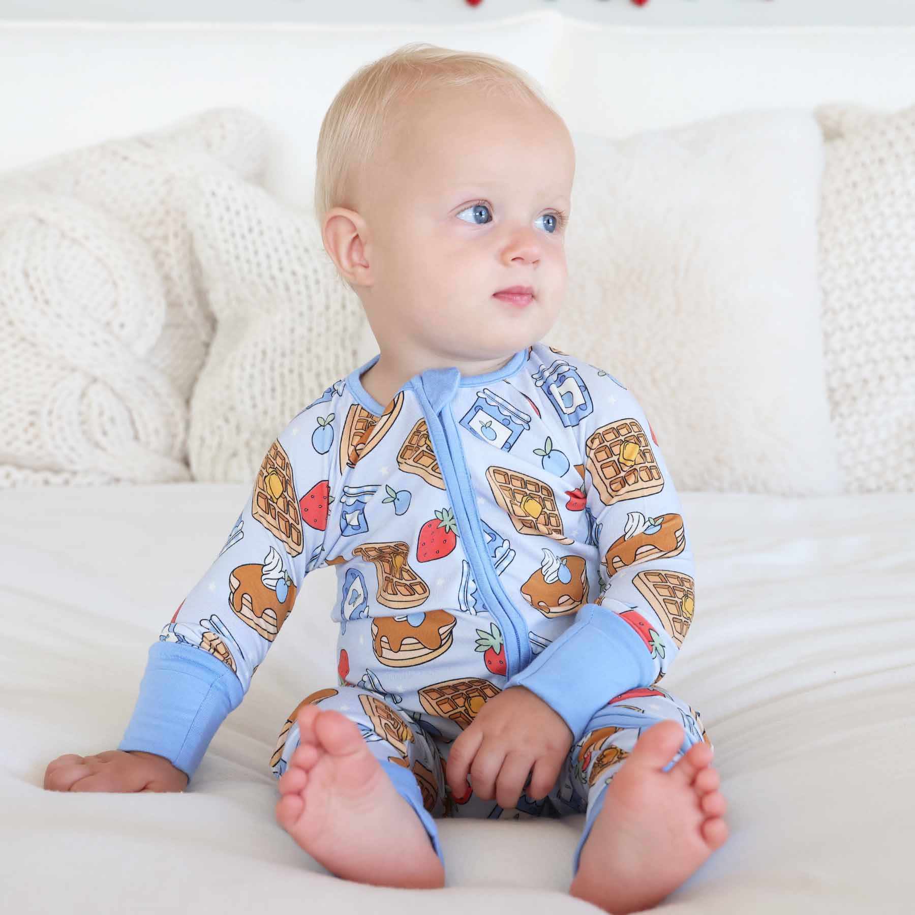Sweet Stacks Convertible Zip Romper | Blue - Image 4