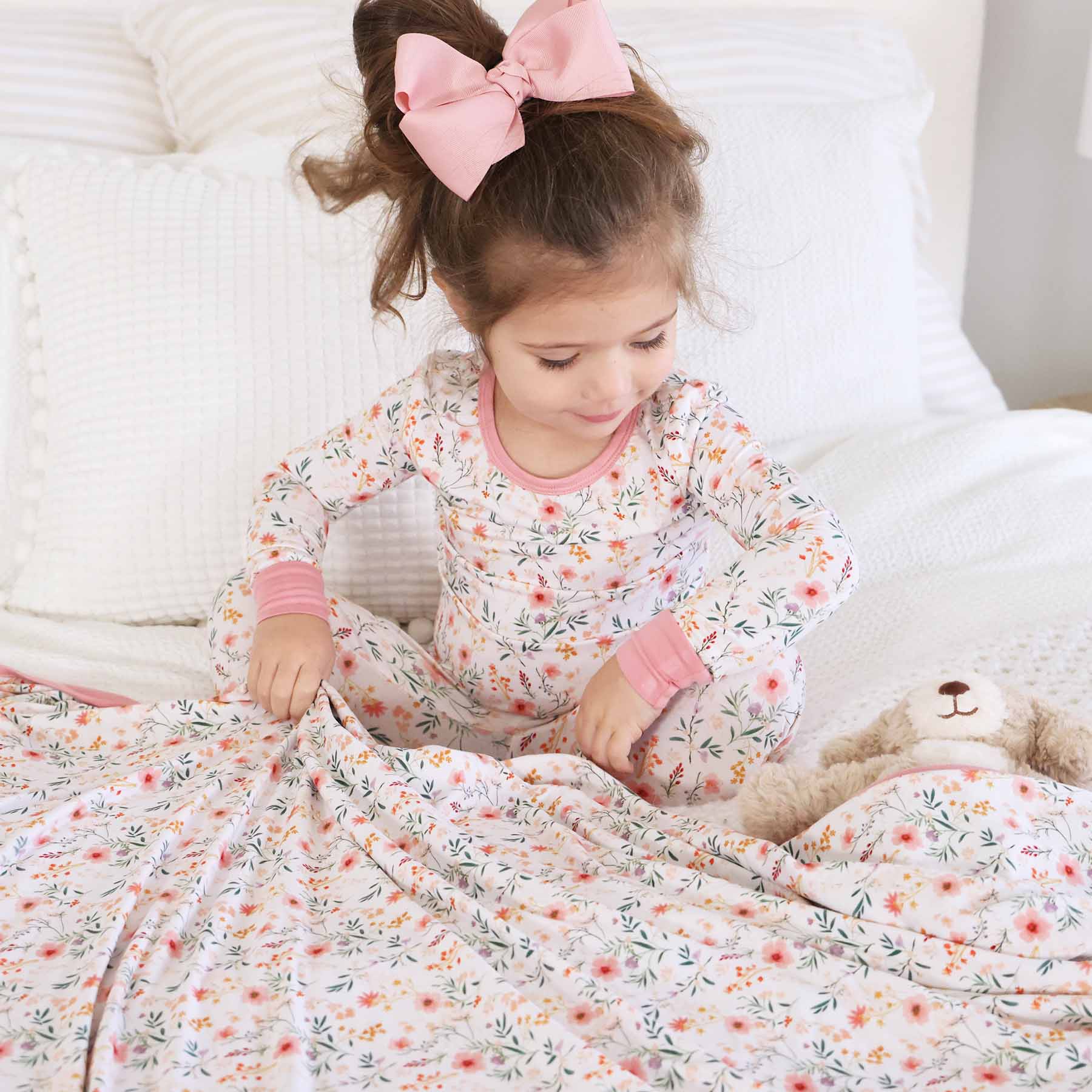 Winnie's Wildflowers Two Piece Pajama Set - Image 14